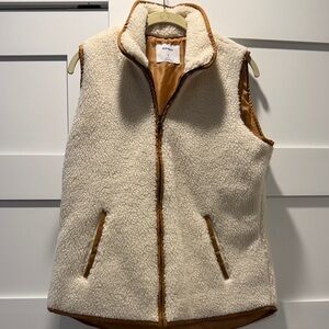 Old Navy Cream and Tan Sherpa Vest